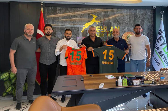 Ceylan'dan kulübümüze destek